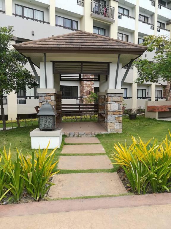 Apartelle D' Oasis Davao Ngoại thất bức ảnh